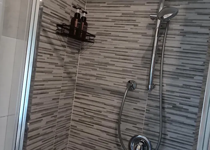 Apartment Ale's House